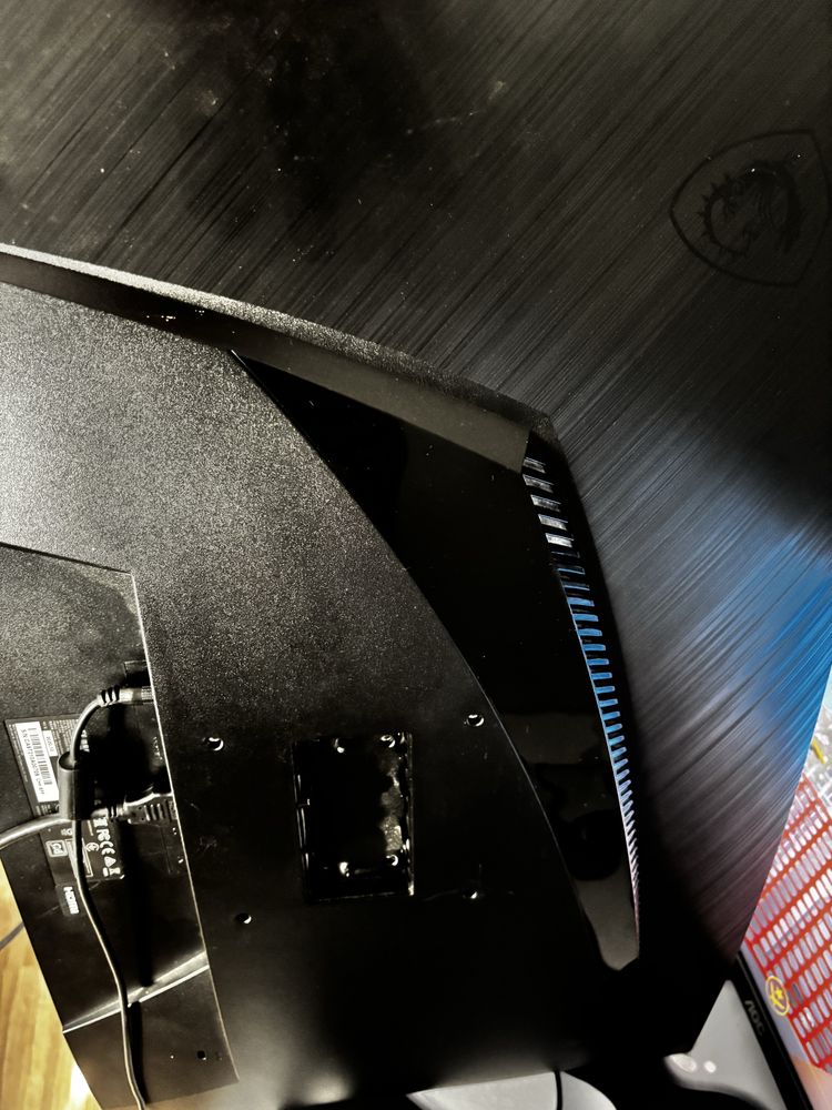 MSI Optix G27C5 Zakrzywiony 165Hz