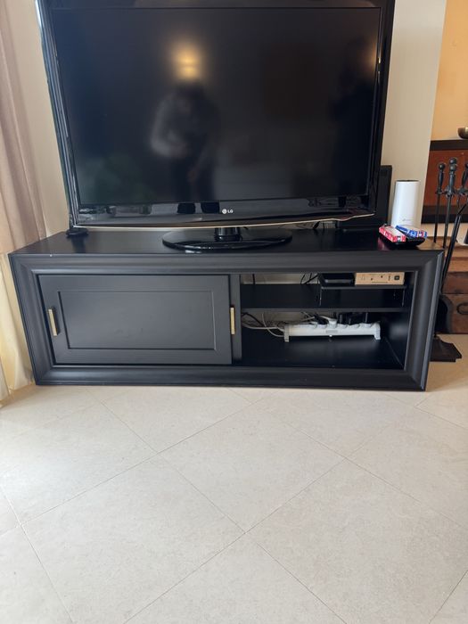 Movel televisão optimo estado