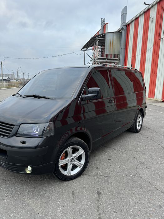 Продам Фольцваген транспортер Т5