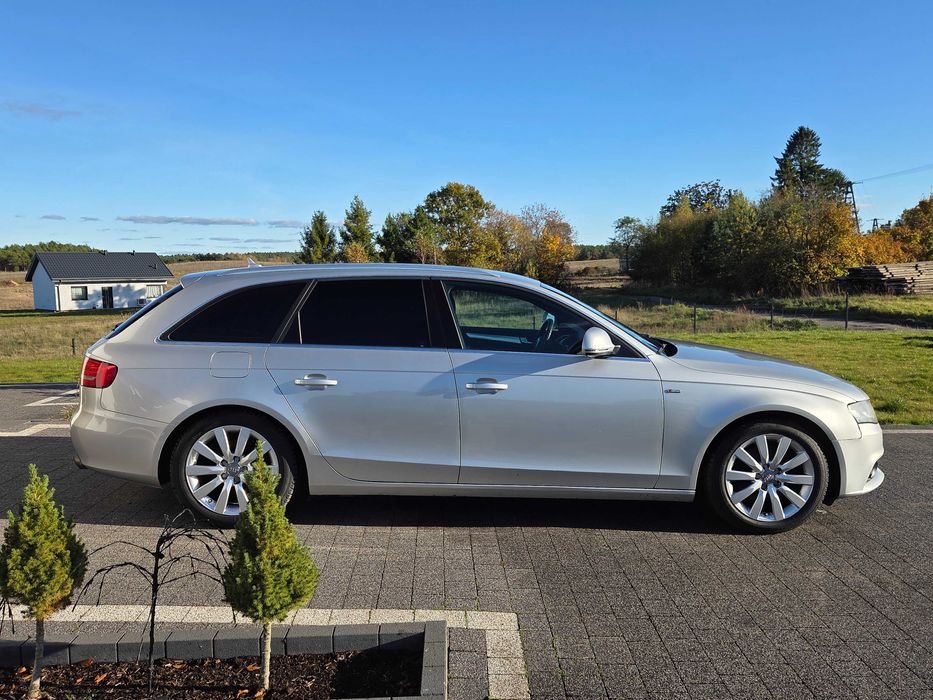 Audi A4 B8 Kombi S-LINE 2,0 TFSI Manual SKÓRA Zarejestrowany