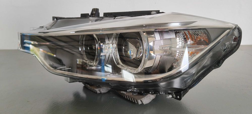 Lampa Przód Bi Xenon Nieskrętny Bmw 3 F30 F31 11-15r ZKW Kompletna