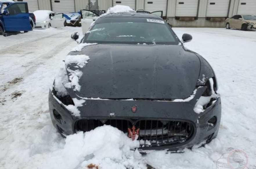 Бампер Maserati Granturismo деталь разбор мазераті гранд турізм