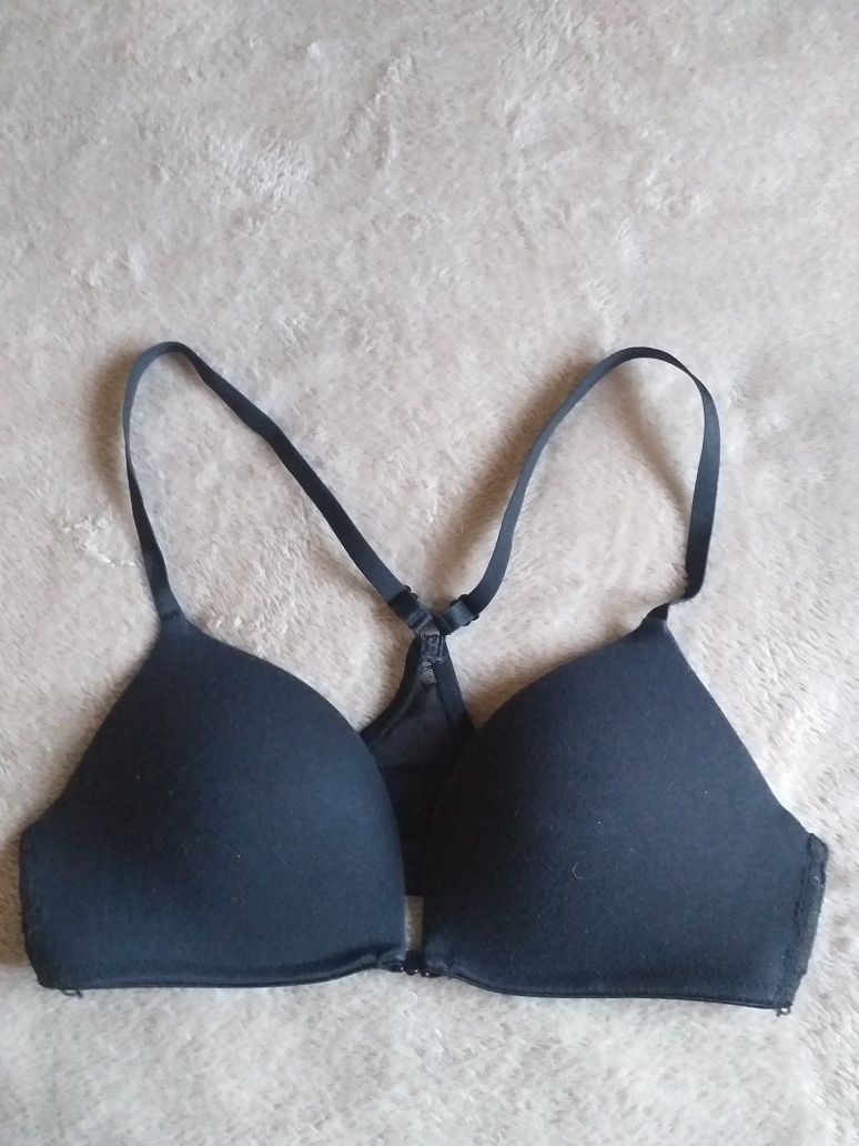 Biustonosz push-up H&M zapinany z przodu, jak nowy roz. 75C.