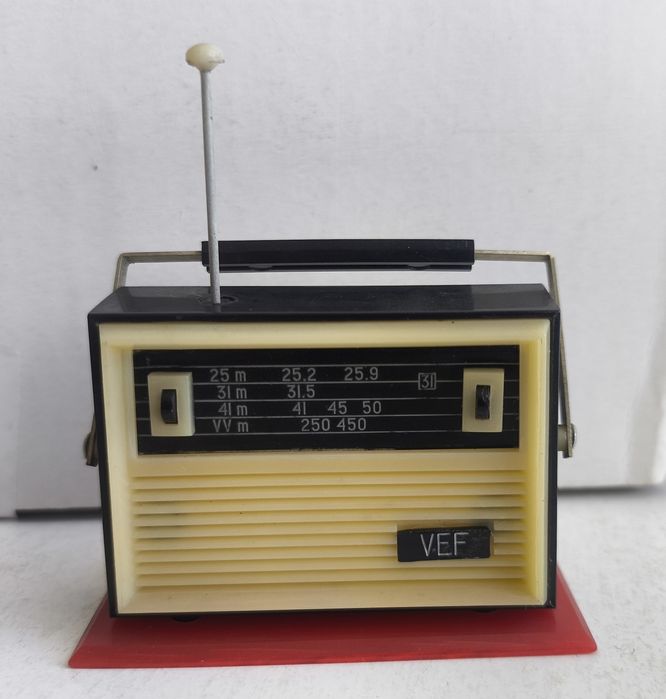 Сувенир ВЕФ VEF 10 Spidola Спидола