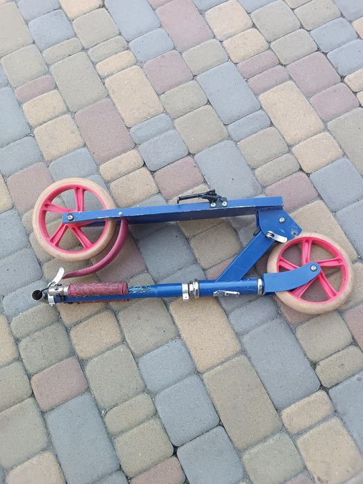 Самокат  дитячий