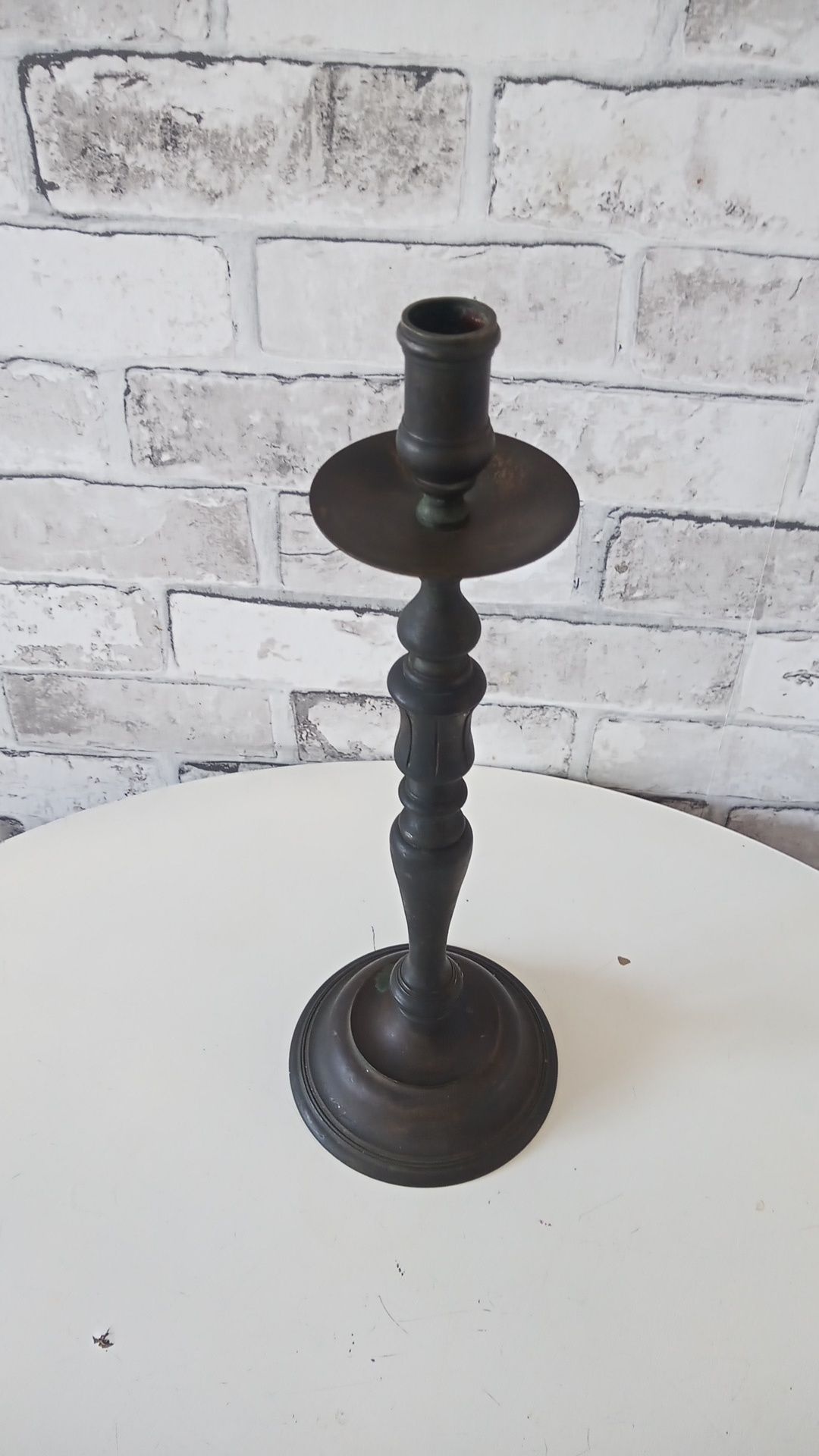 Stary świecznik cynowy wysoki 40 cm