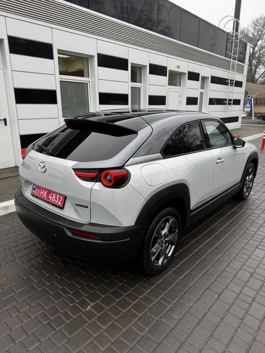 Mazda MX-30 2021 Електромобіль
