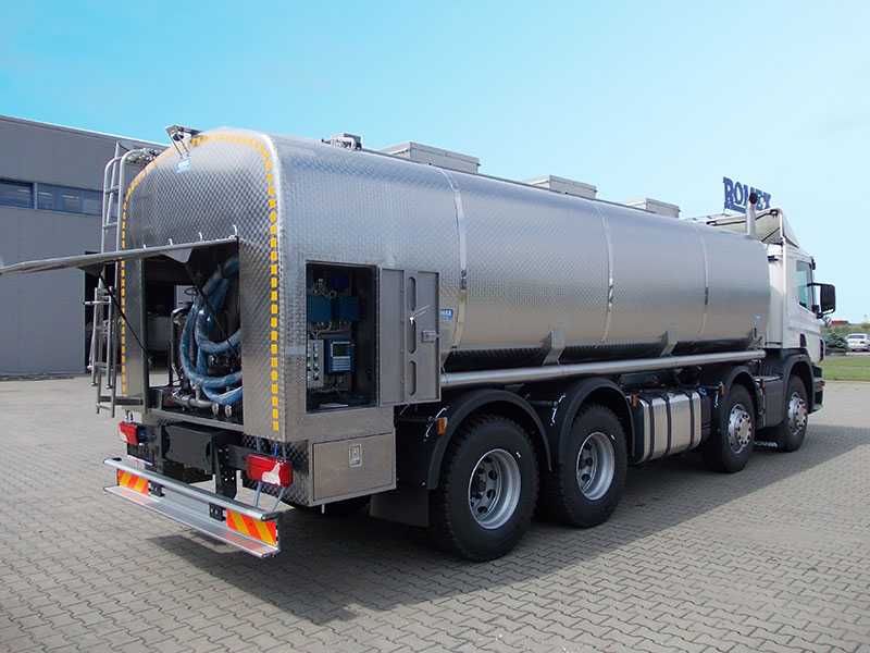 Dostawy roztworu saletrzano mocznikowego RSM 32