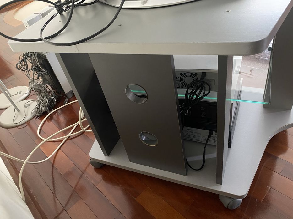 Móvel Panasonic para TV