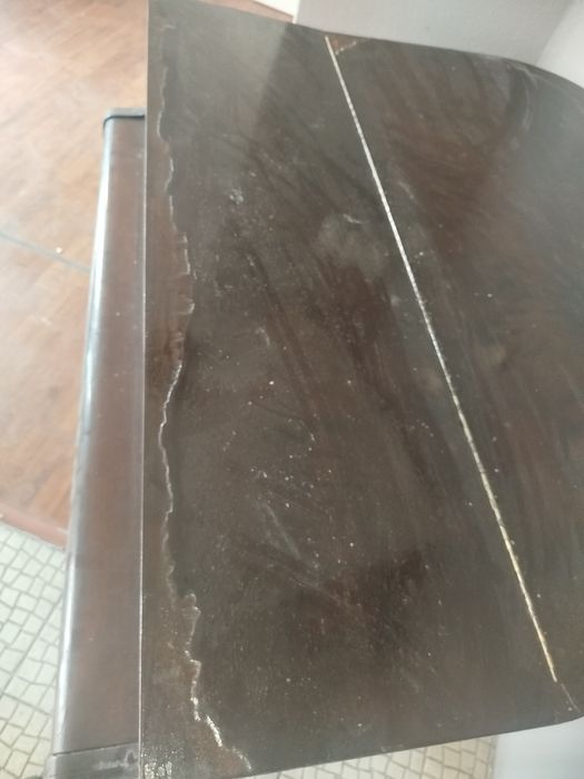 Vendo piano em bom estado de conservação