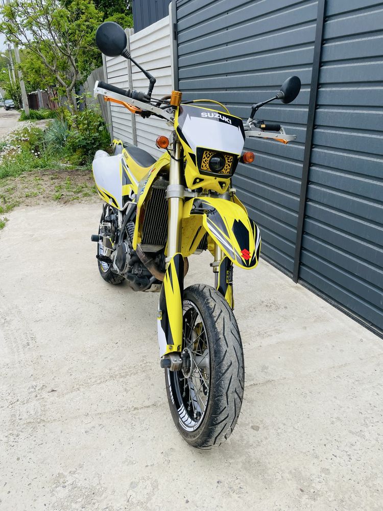 Suzuki DRZ 400 SM