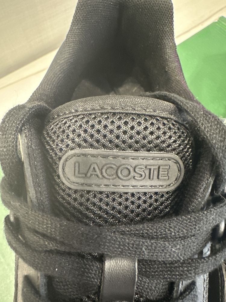 Кросівки Lacoste 42 розмір