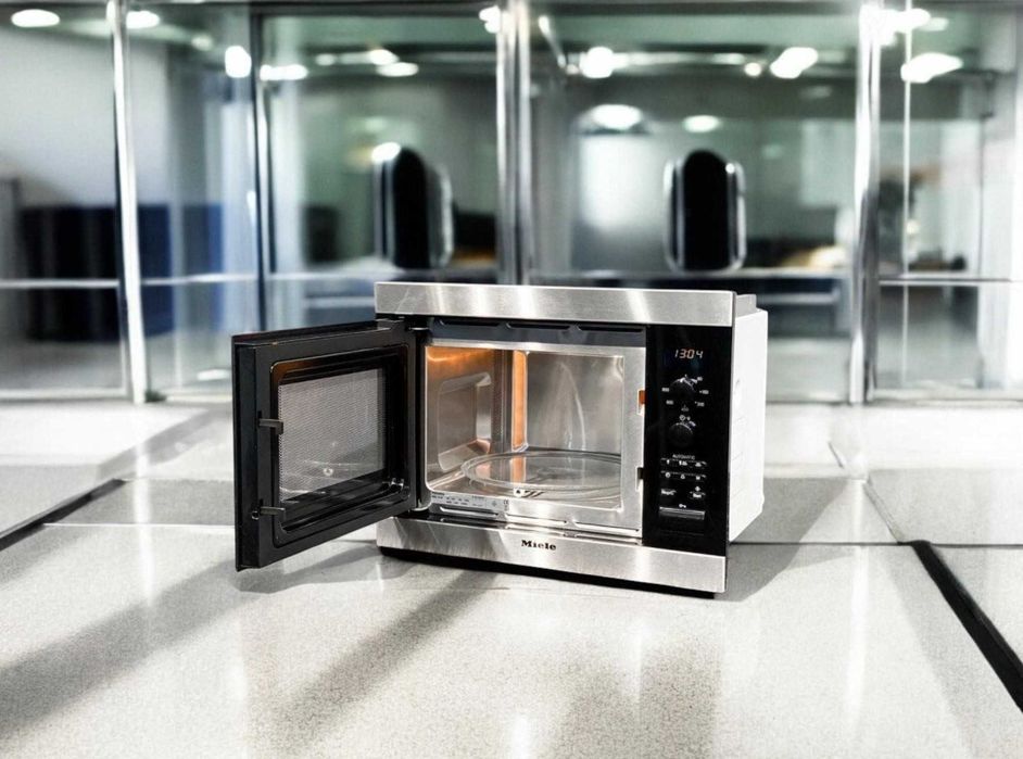 Вбудована мікрохвильова піч Miele M 8151-2 - CleanSteel Міле