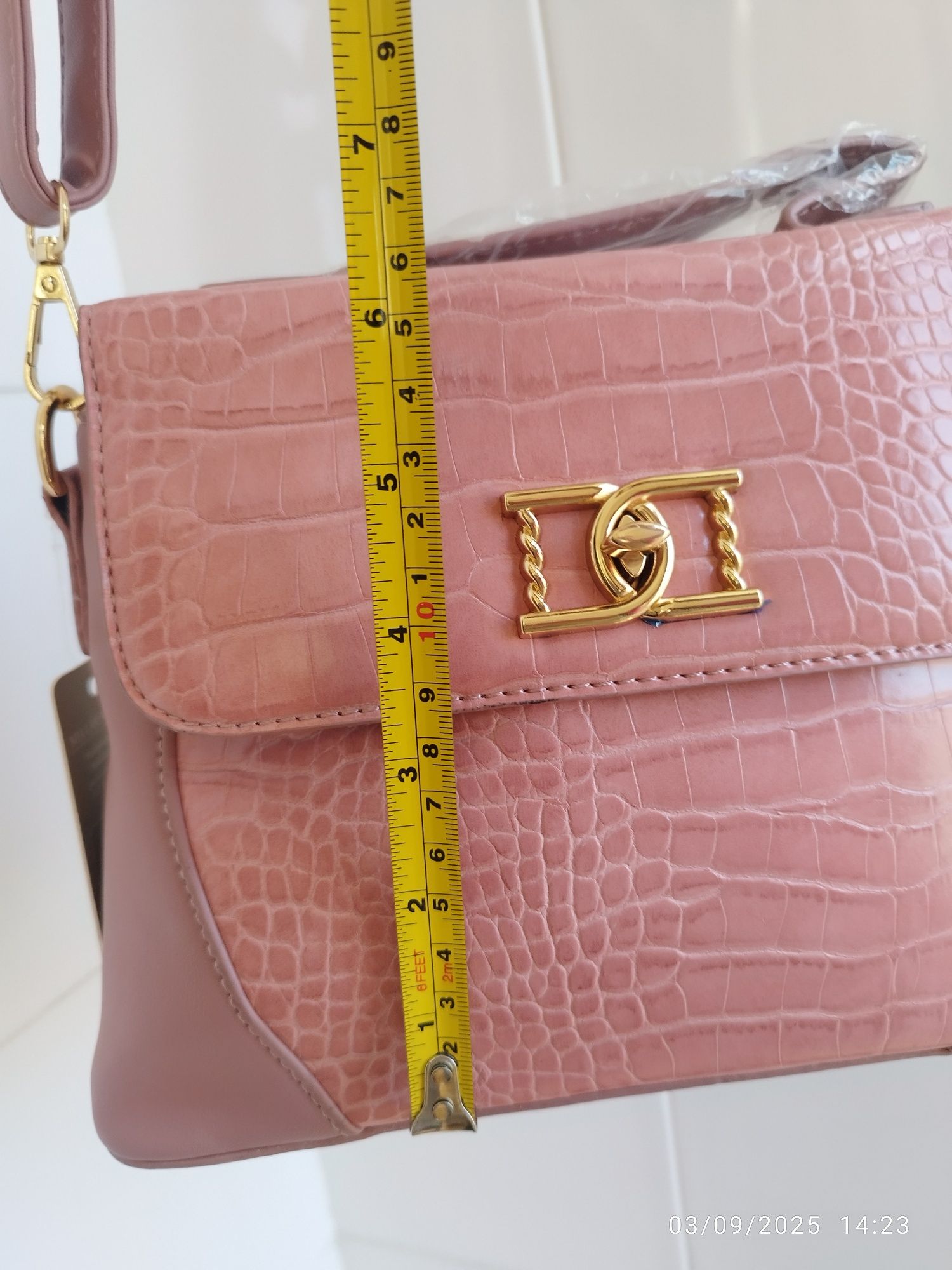 Mala tiracolo rosa