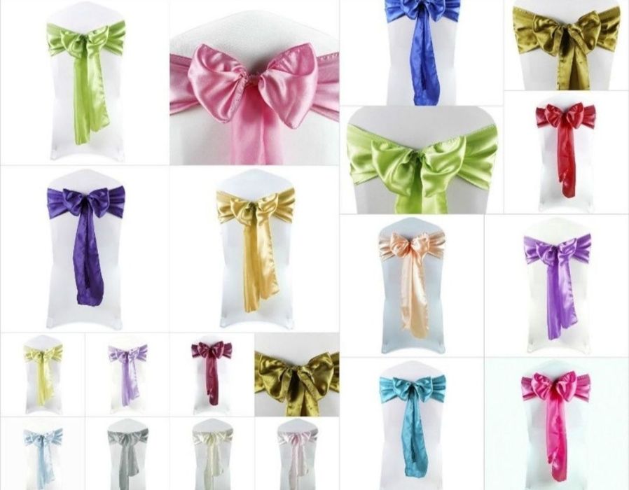 Beżowe pokrowce na krzesła elastyczny materiał