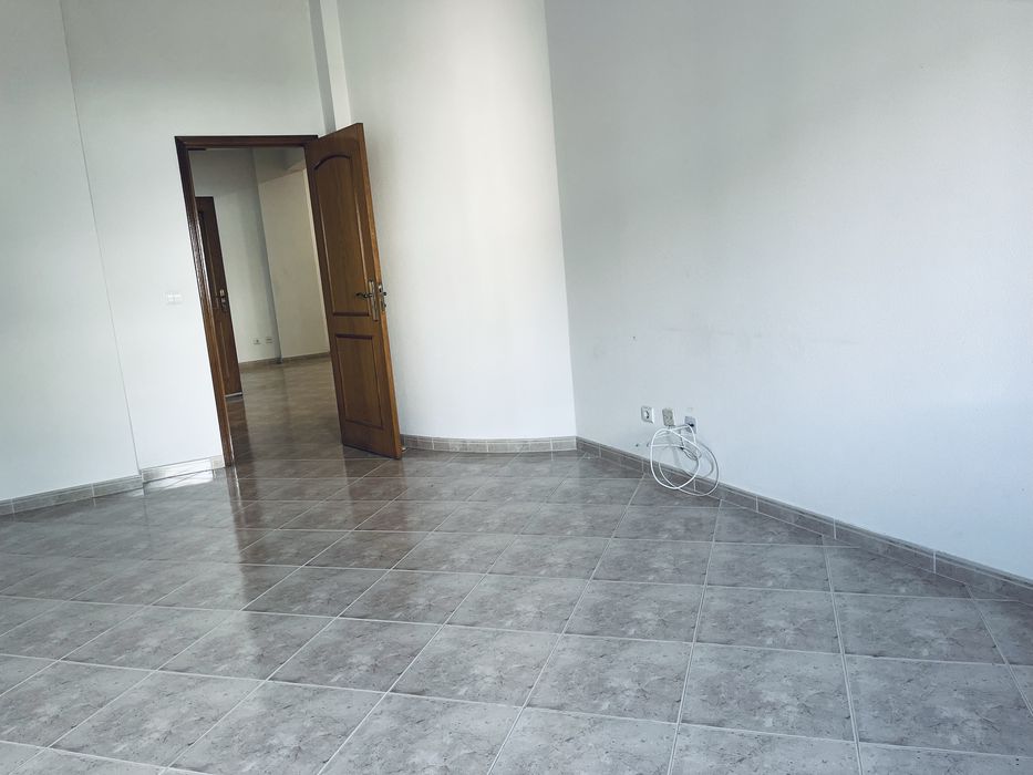 T1 arrendar Barreiro