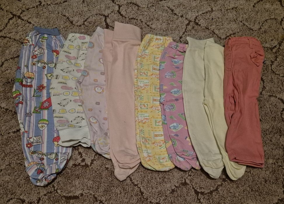 Віддам дитячі речі