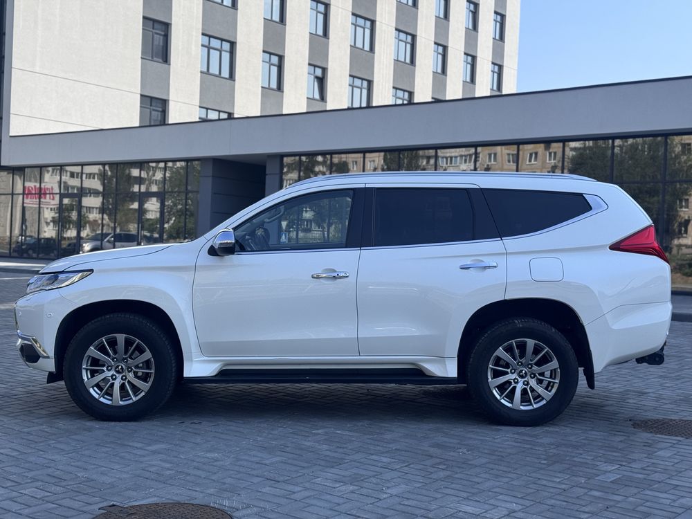 Mitsubishi Pajero Sport 2017р.в.
