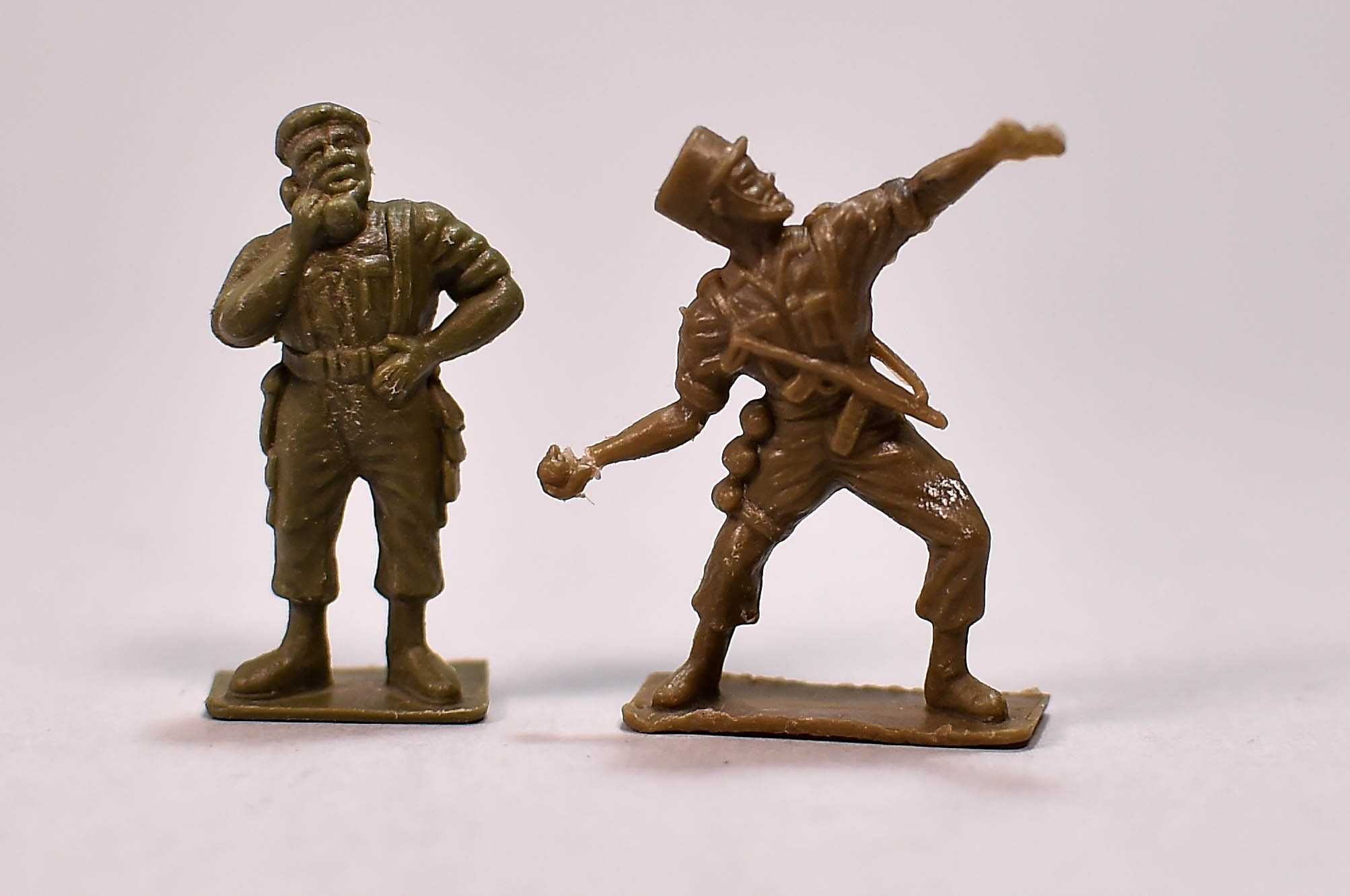 2x Figurka Wojskowa - Żołnierze