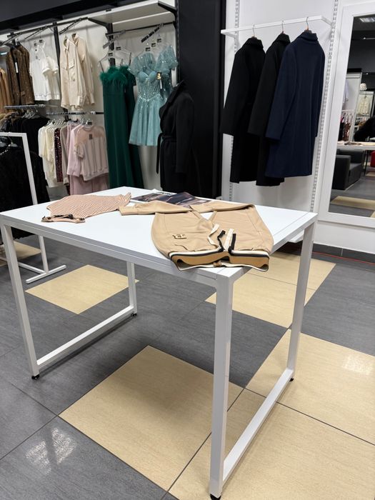 Wyposażenie Salonu Odzieżowego