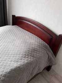 Продам двоспальне ліжко з масиву вільхи на ламелях.Ціна 8700 грн.