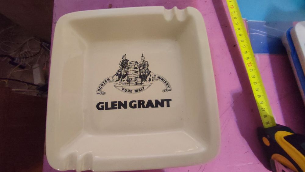 Cinzeiro da Glen Grant em cerâmica
