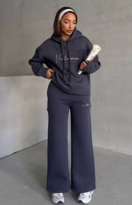 Флисовый костюм. Прогулочный костюм.