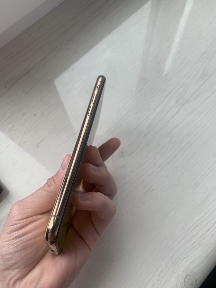 Iphone Xs 64 gb gold