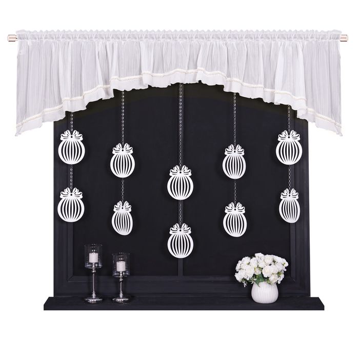 Piękna zimowa dekoracja okna