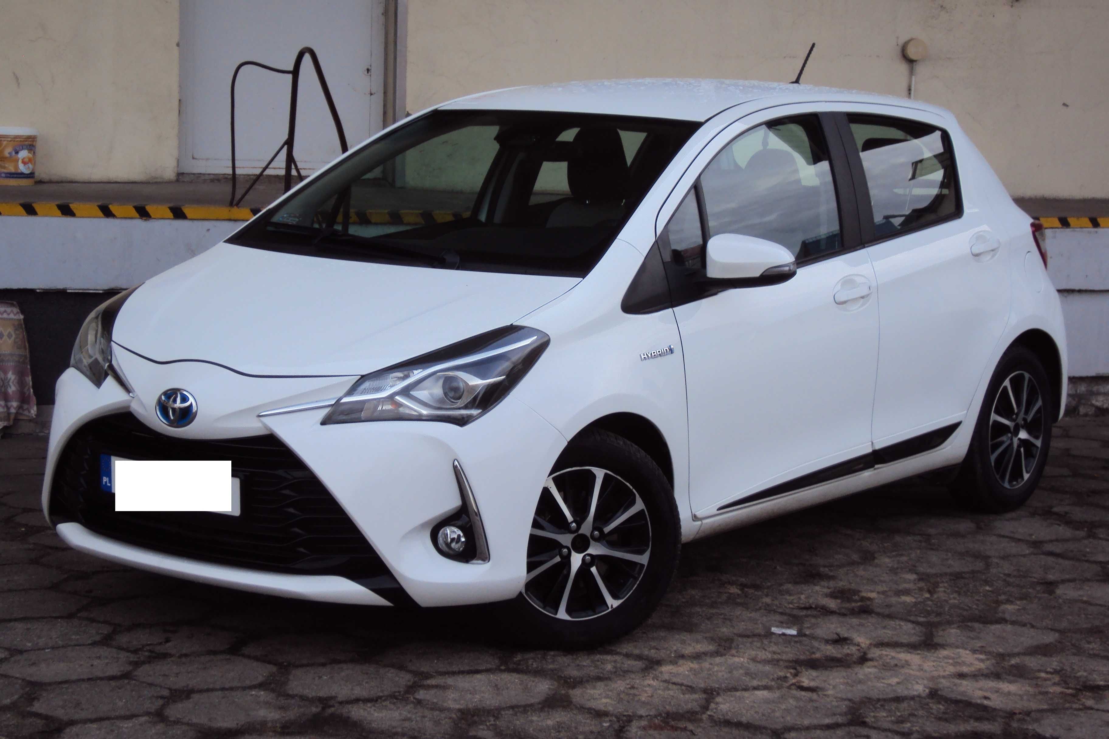 JAK NOWA ! Toyota Yaris 2018r. 1.5 HYBRID Premium, Krajowa, F. VAT 23%