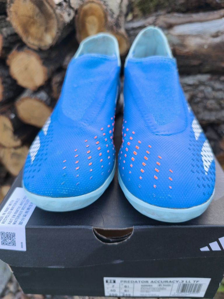 Buty piłkarskie adidas Predator Accuracy.3 LL TF R 40