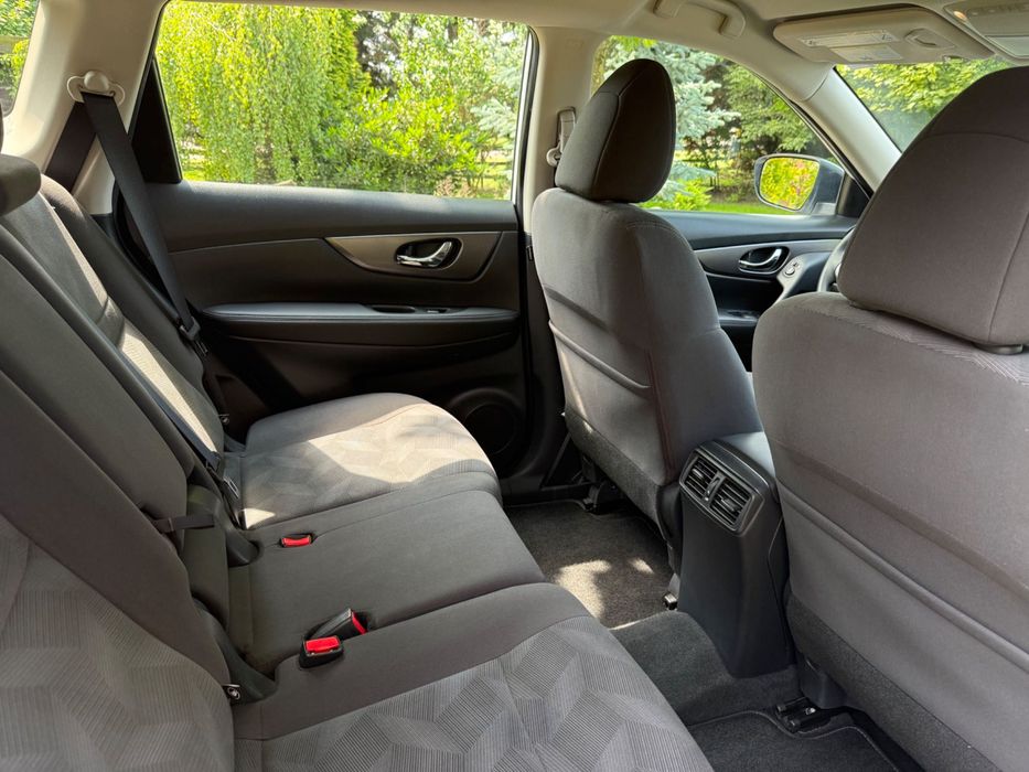 Nissan X trail (Rogue) 2,5 benzyna