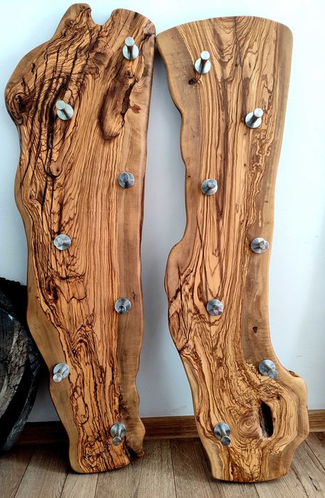 Wieszak na ubrania ,drewno oliwne