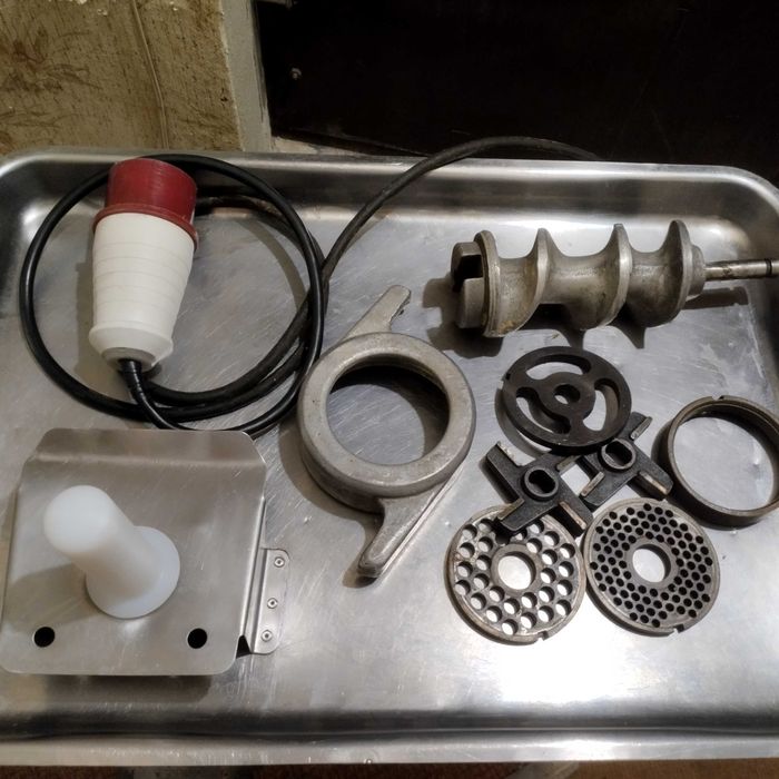 Мясорубка промышленная, промислова Торгмаш МИМ-300М, Беларусь  (380В)