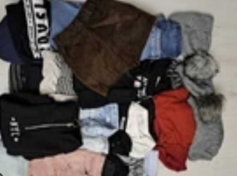 Zestaw  60szt ubrań damskich rozmiar XS, S, kurtka,swetry,torebki,buty
