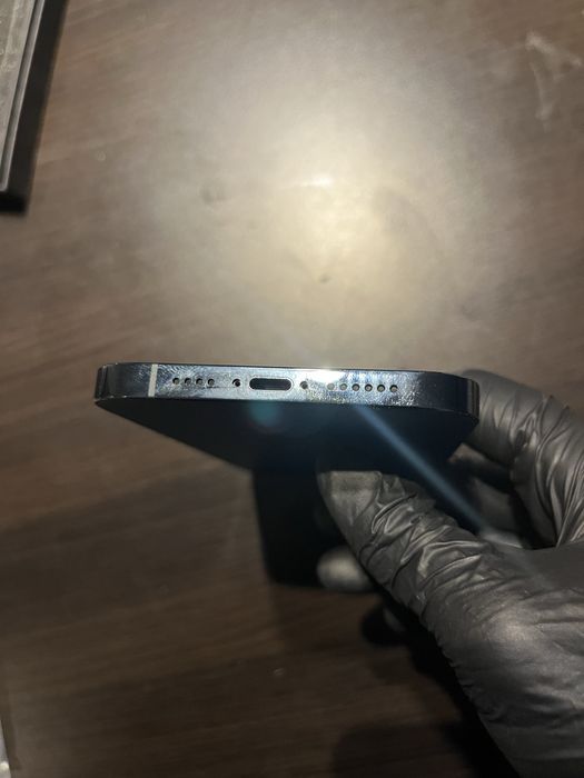 Korpus uzbrojony iPhone 12 Pro Max Pacific Blue demontaż