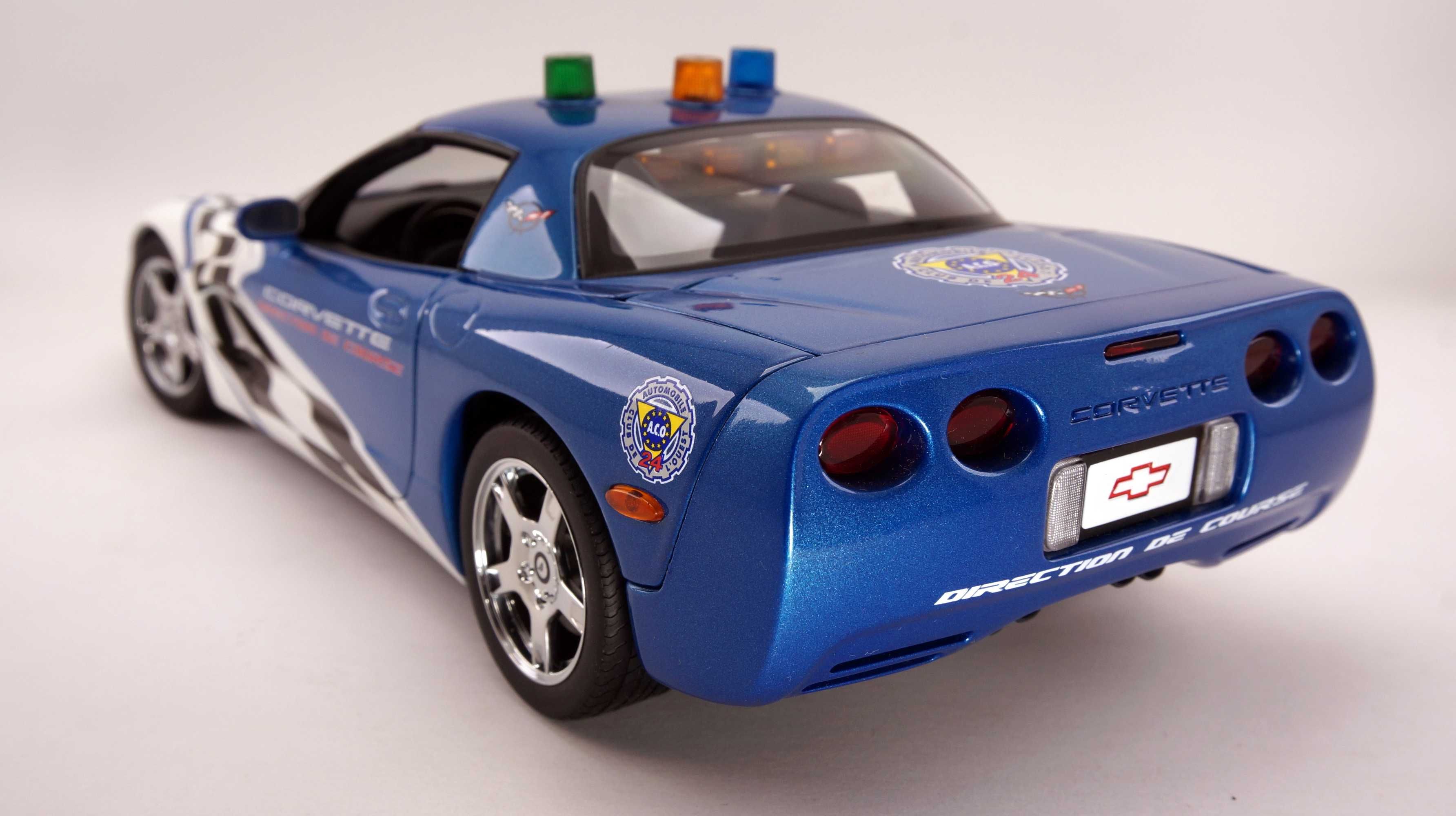 Модель UT Models 1:18 Chevrolet Corvette C5 (Le Mans ‘99)