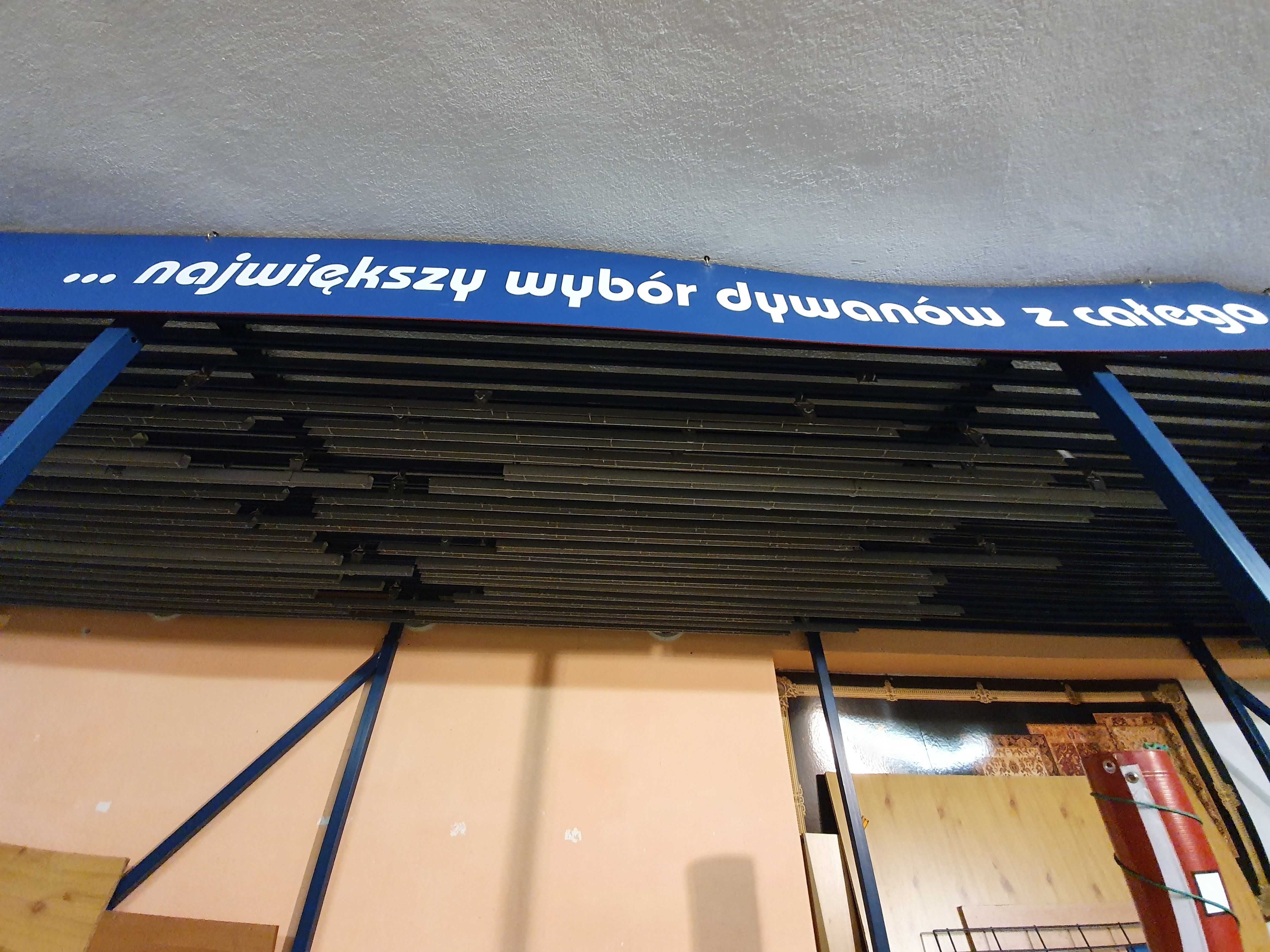 Szafa/stojak/magazyn do prezentacji dywanów