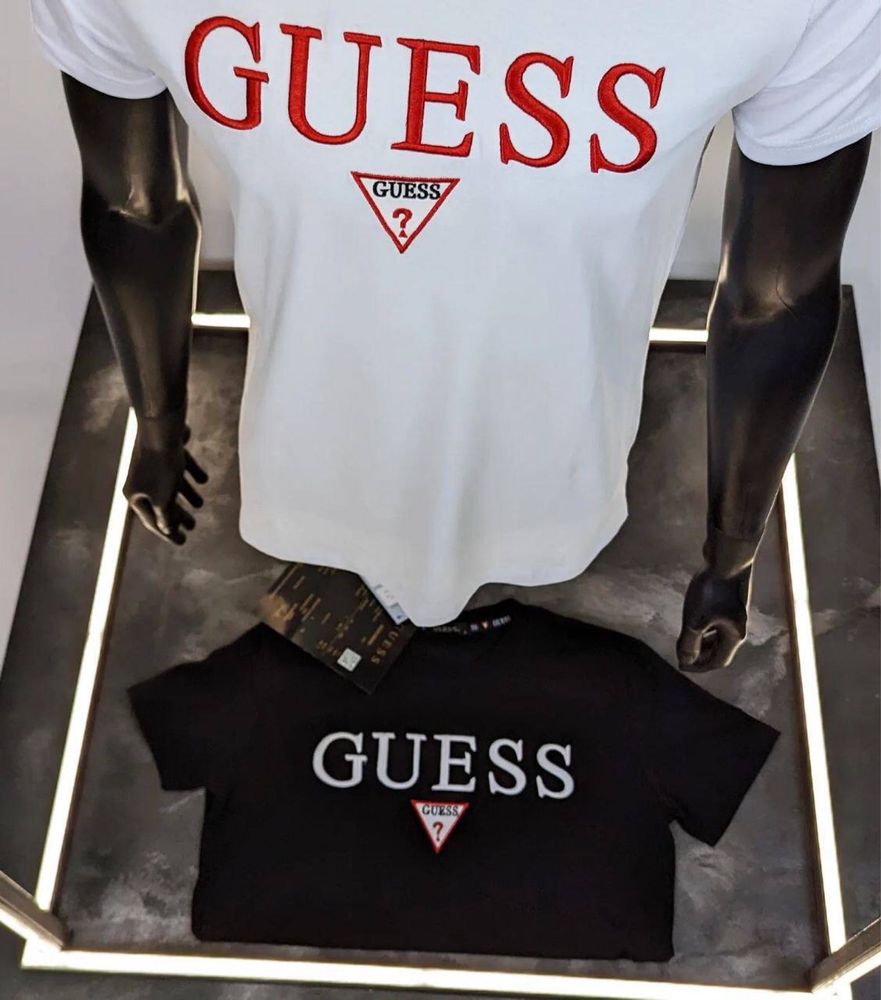 Футболка Guess