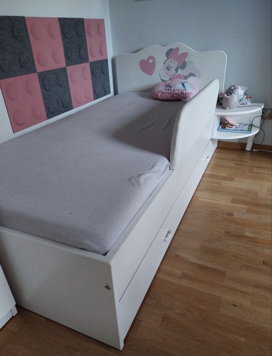 Meble dzięce mebeleki do dziecięcego komplet zestaw Mini Mouse MEBLIK