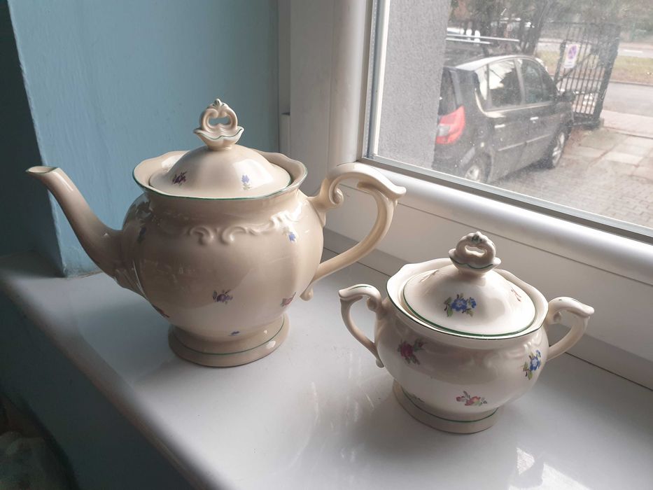 dzbanek i cukiernica porcelana Tułowice