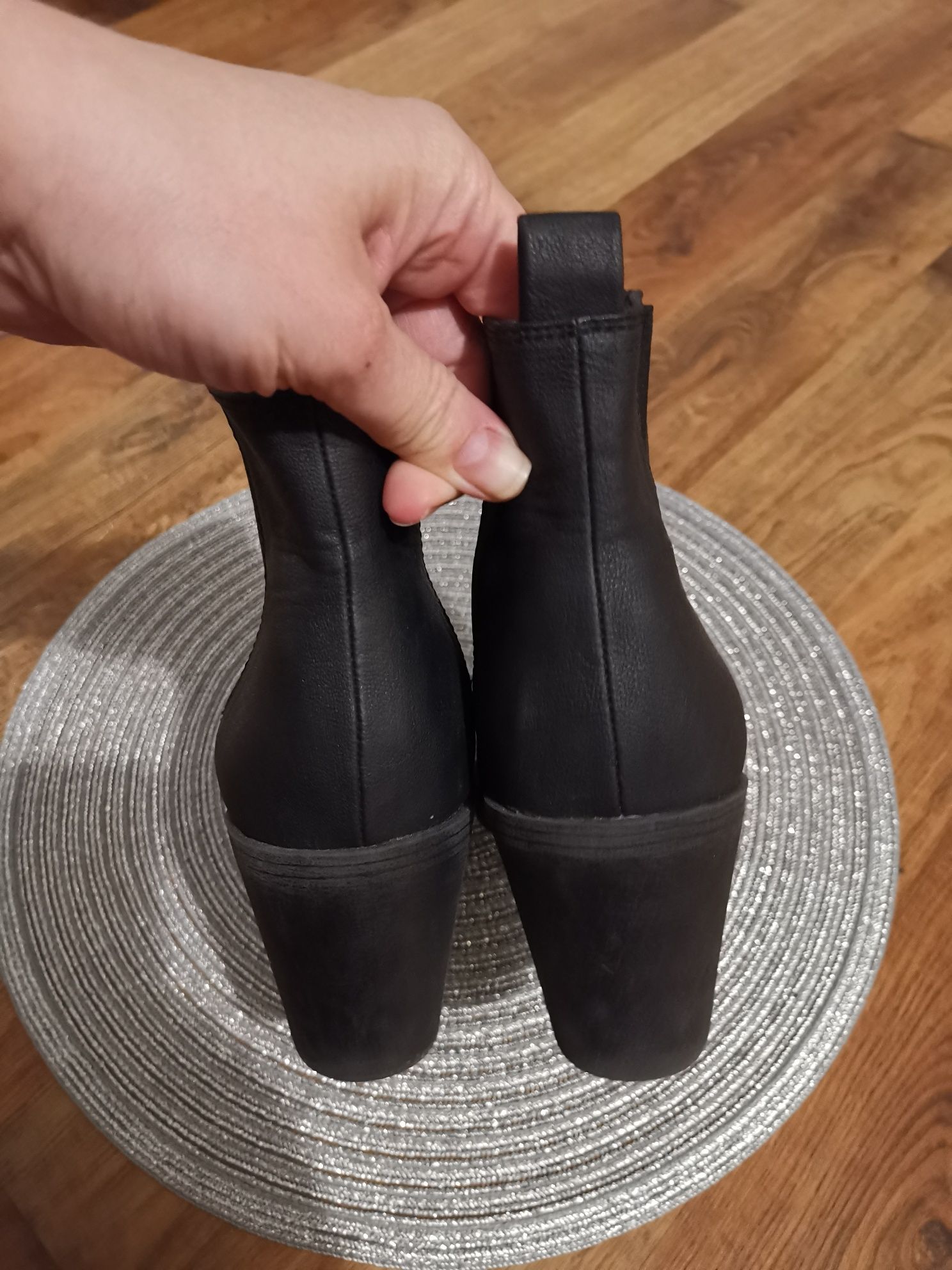 Botki wiosenne czarne damskie 38 H&M