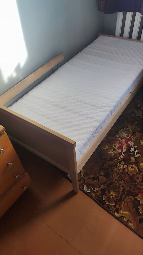 Łóżko Sultan  lade z materacem ikea 70*160 cm używane