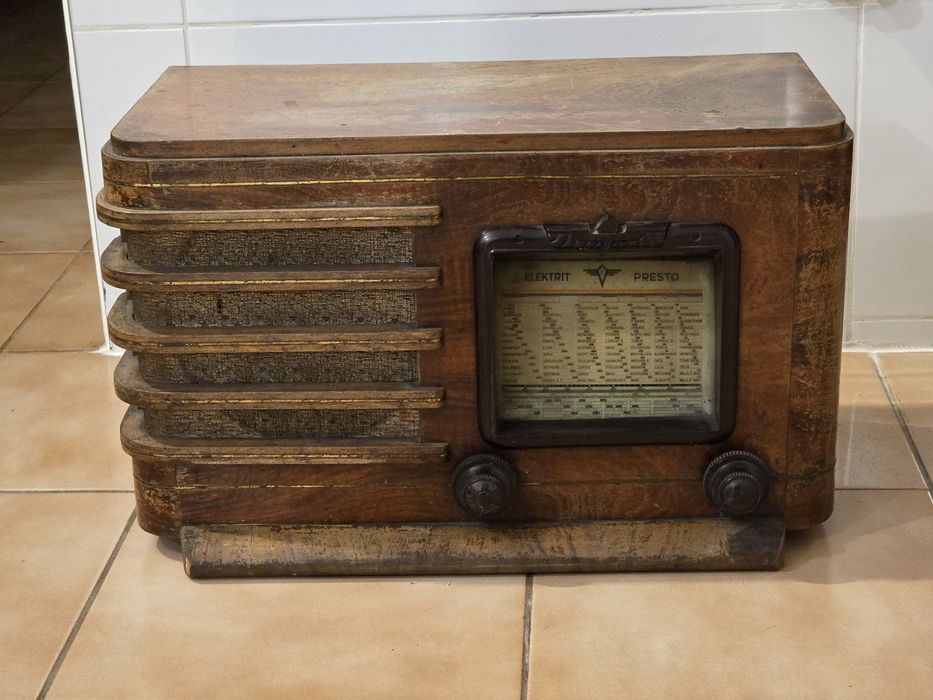 Radio lampowe Elektrit Presto