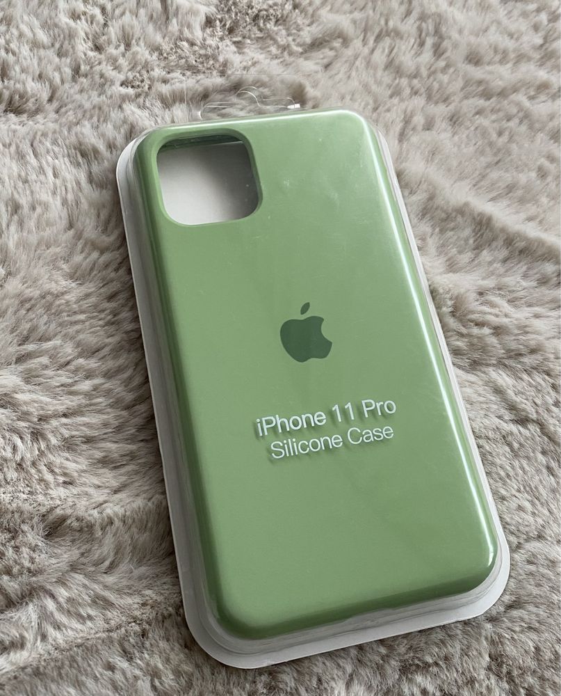 Capa de silicone Iphone 11 Pro “NOVO”