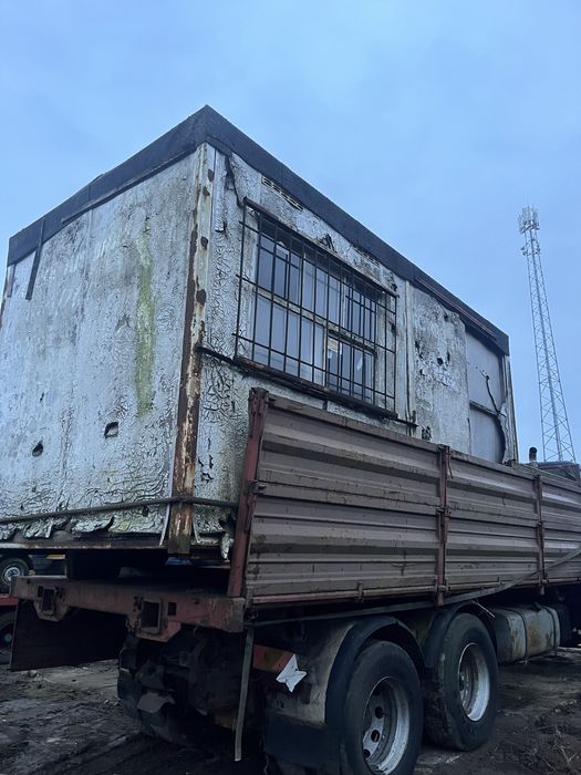 Buda na budowe kontener