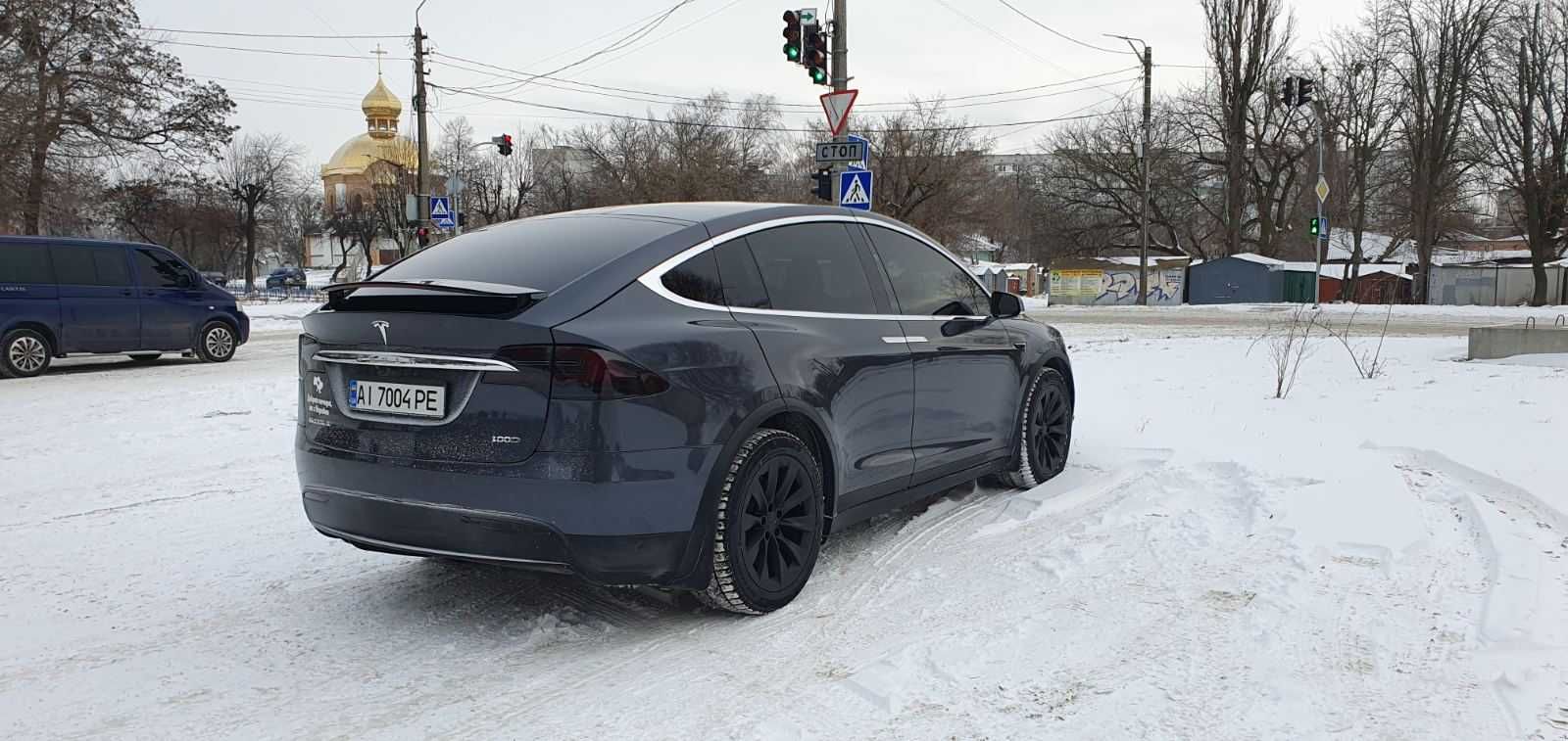 Tesla model X 2018р Intel