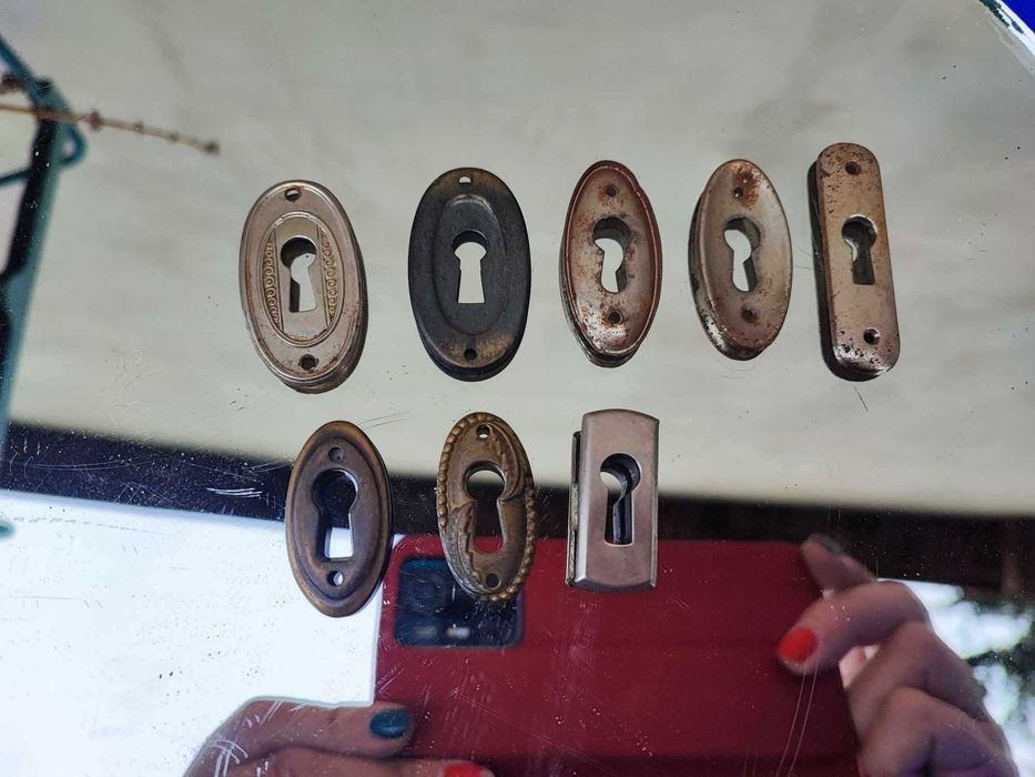 Stary szyld,do mebel,komoda,osłona klucza,cena za 1 sztukę