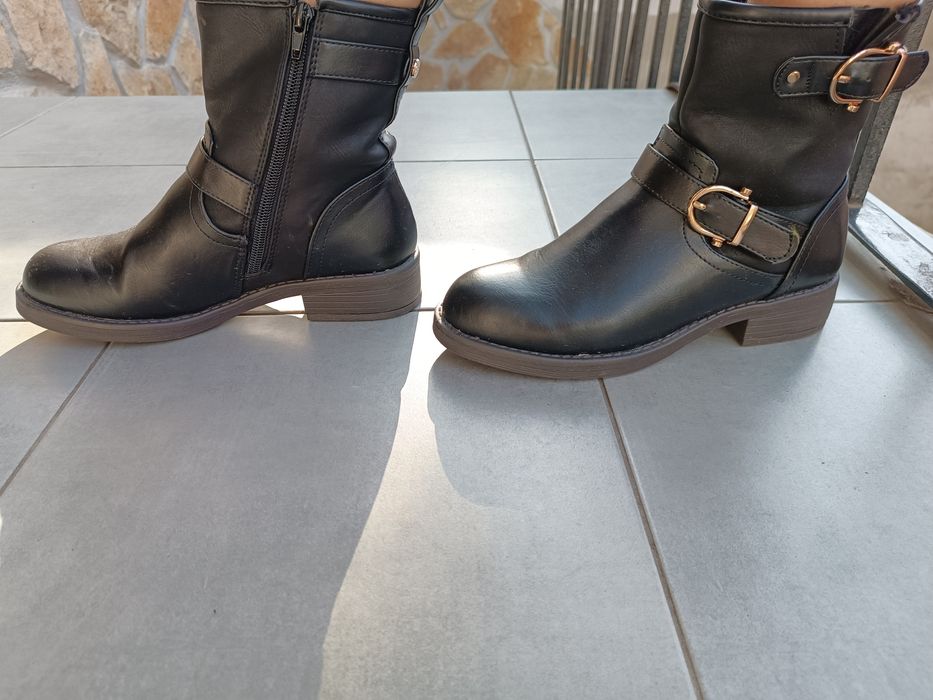 Чоботи підліткові