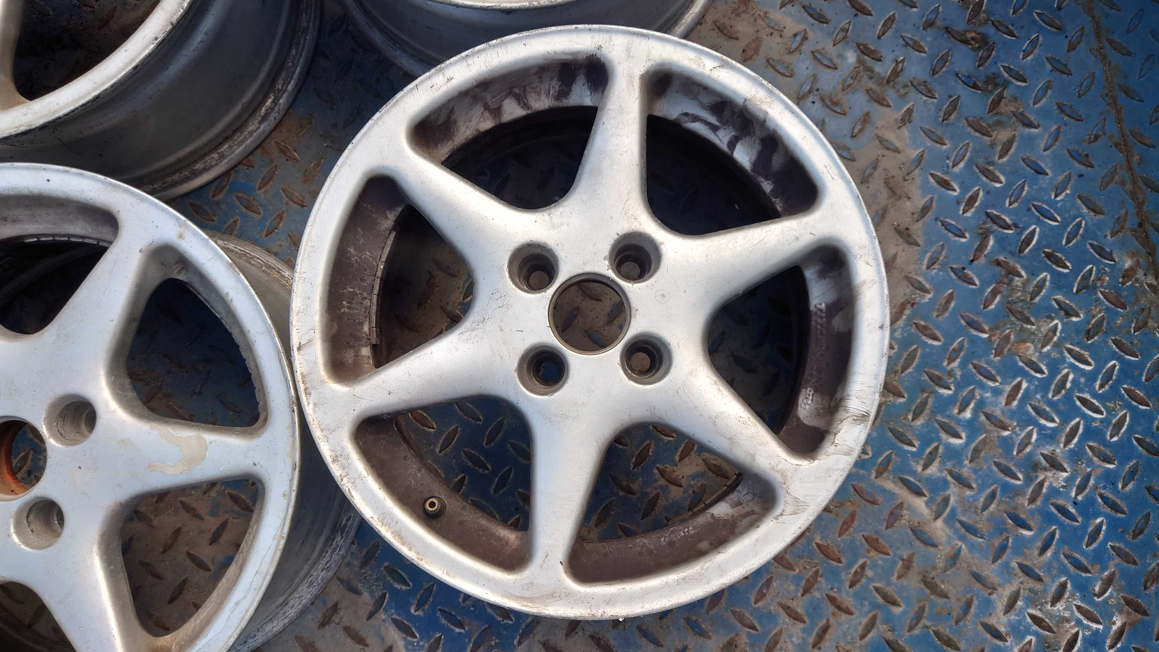 Volkswagen Alufelgi Alusy Koła Aluminiowe 15' 15 Cali 4x100